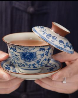 Chinese Blue-and-White Porcelain Gaiwan Rotating Lid Bowl Premium Single-Serve Tea Bowl Gongfu Tea Set can Stay not Hot to Touch
